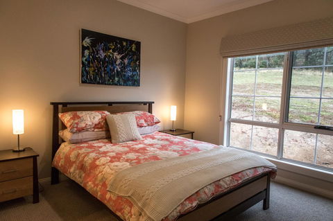 Mountain Blue Guest House - Foster Accommodation 17