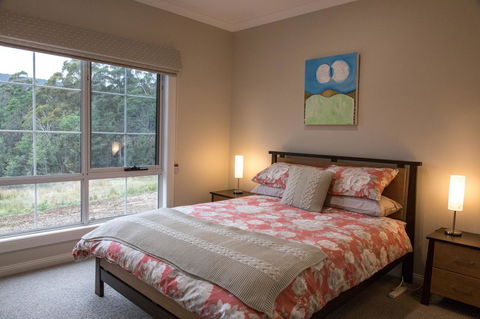 Mountain Blue Guest House - Foster Accommodation 16