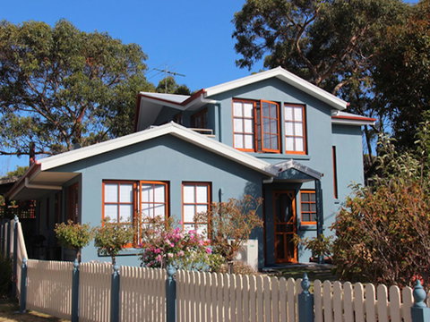 Cod Rock Point - Foster Accommodation 23