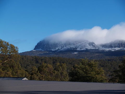 Craggy Peaks Wilderness Cabins - Foster Accommodation 4