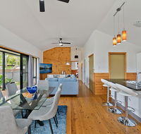 Newcastle Short Stay Apartments - Glebe Road Adamstown - Foster Accommodation