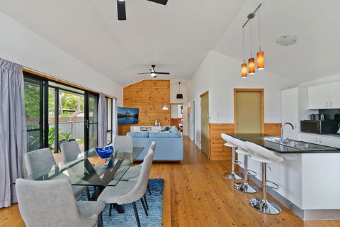 Newcastle Short Stay Apartments - Glebe Road Adamstown - Foster Accommodation 0