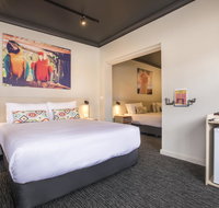 Nightcap at Chester Hill Hotel - Foster Accommodation