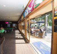 Nightcap at High Flyer Hotel - Foster Accommodation