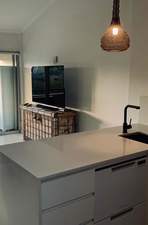 Noosa Parade Holiday Inn - Foster Accommodation 3