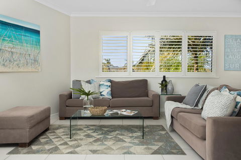 Noosa Shores Apartment 25 - Foster Accommodation 1