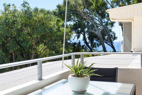 Noosa Unit - Foster Accommodation 3