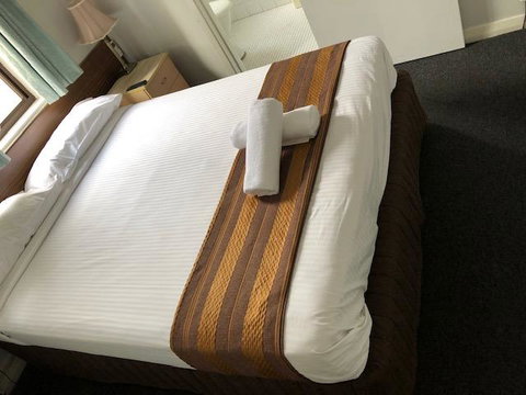 Normandie Inn And Function Centre - Foster Accommodation 1