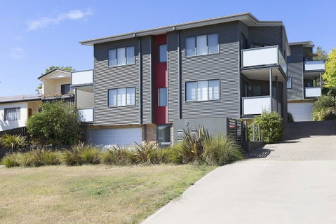 Northview 2 - 9 Clyde Street, Jindabyne - Foster Accommodation 0