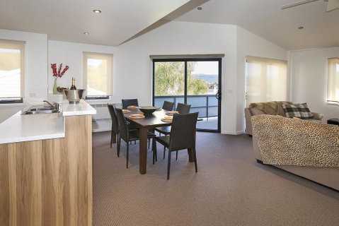 Northview 2 - 9 Clyde Street, Jindabyne - Foster Accommodation 2