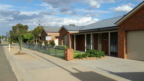 Numurkah Apartments - The Saxton - Foster Accommodation 0