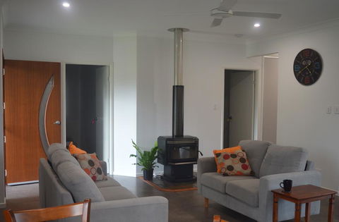 Nyleta Lodge - Foster Accommodation 2