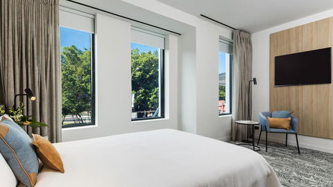 Oaks Cairns Hotel - Foster Accommodation 2