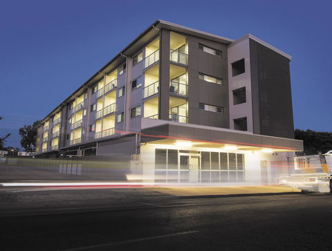 Oaks Moranbah Suites - Foster Accommodation 0
