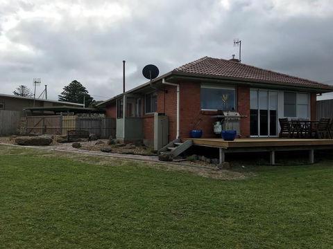 OCEAN BREEZE - Foster Accommodation 1