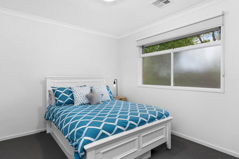 OCEAN BREEZE Family Home - Foster Accommodation 3