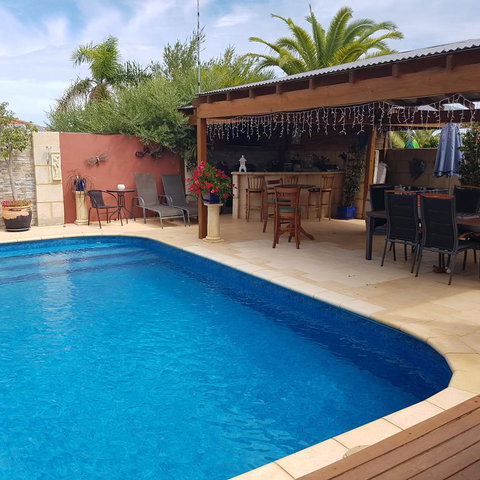 Ocean Reef Homestay - Foster Accommodation 3