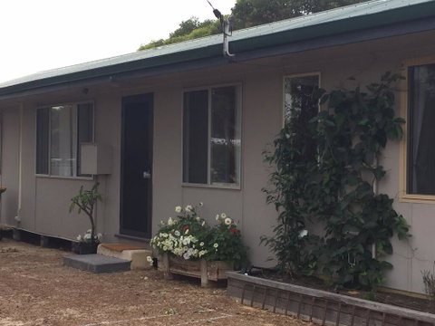 Ocean Song Cottage - Foster Accommodation 2