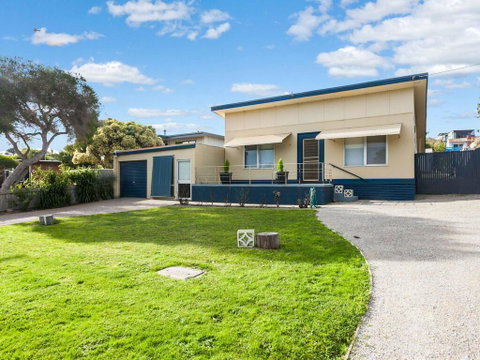 OCEAN SOUNDS - Anglesea - Foster Accommodation 0