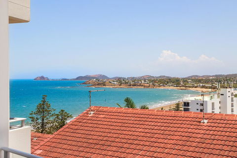 Ocean Views - Foster Accommodation 0