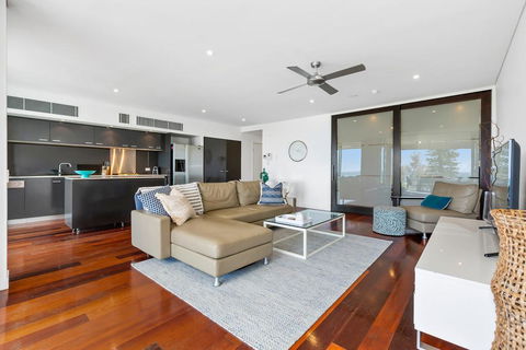 OCEAN VIEWS @ NOR NOR EAST 201 - Foster Accommodation 3