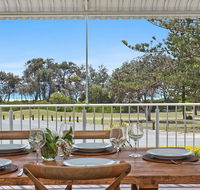 Oceanfront Beach House on Marine Parade - Foster Accommodation