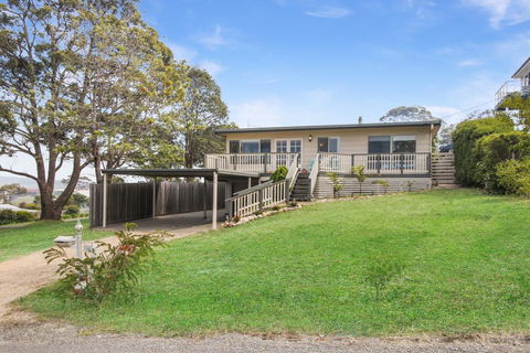 Oceans 11 - Foster Accommodation 1