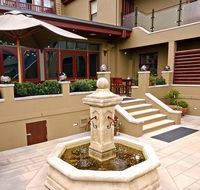 Old Bank Boutique Hotel - Foster Accommodation