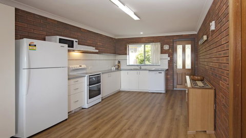 Ollies Place - Foster Accommodation 3