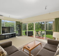 Opal Coast Villa - Foster Accommodation