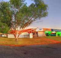 Overlander Hotel - Foster Accommodation