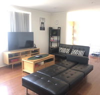 Page Fresh 3BR House Free WiFi Netflix Parking - Foster Accommodation