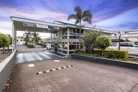 Park Motor Inn