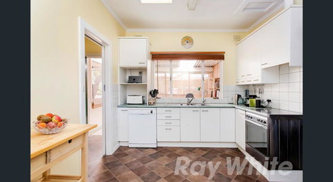 Pasadena Quinlan - Foster Accommodation 1