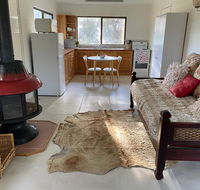 Pear Tree Cottage at Amiens - Foster Accommodation