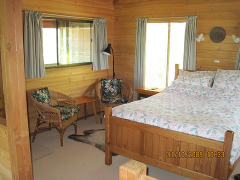 Pennyroyal Raspberry Farm & Cidery - Foster Accommodation 3