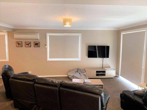 Petersdorf 2 - Jindabyne Townhouse - Foster Accommodation 3