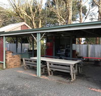 Pinewood Caravan Park - Foster Accommodation