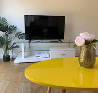 Pleasant Bedroom in Bentleigh East - Foster Accommodation