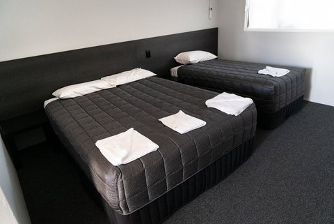 Plumpton Hotel - Foster Accommodation 2