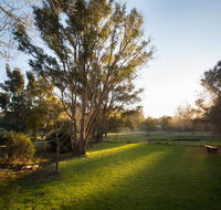 Pool House - Foster Accommodation