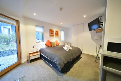 Powder 2A - Foster Accommodation 3
