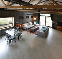 Powerhouse  Eagles Rise - Foster Accommodation