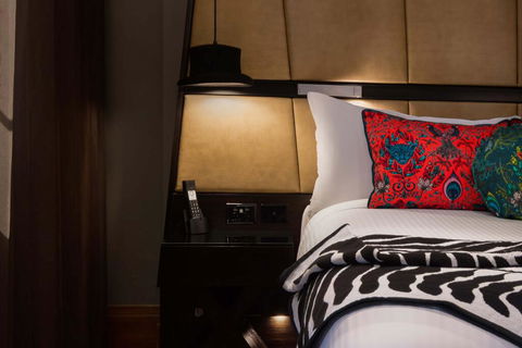 QT Sydney - Foster Accommodation 1