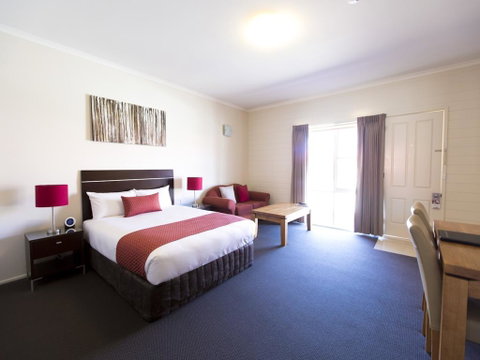 Quality Inn Colonial - Foster Accommodation 0