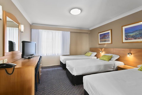 Quality Inn Penrith Sydney - Foster Accommodation 1
