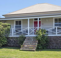 Quarryman's Cottage - country style in town - Foster Accommodation