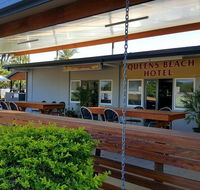 Queens Beach Hotel - Foster Accommodation