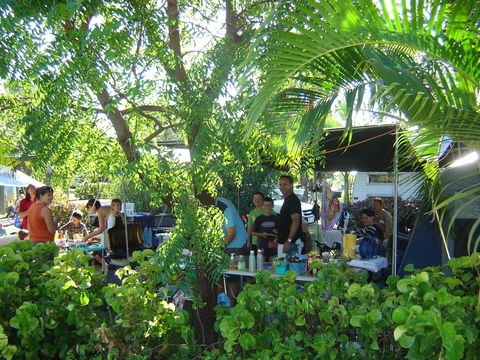 Queens Beach Tourist Village - Foster Accommodation 1