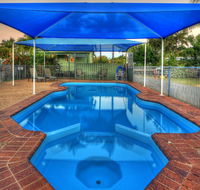 Queens Beach Tourist Village - Foster Accommodation